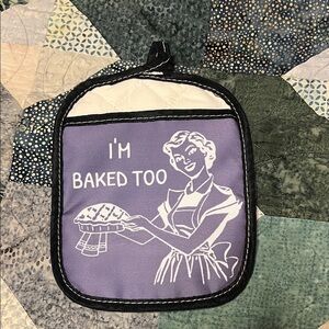 Purple Pot Holder with Retro Design